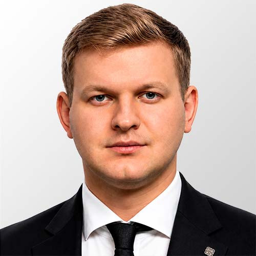 Павел Чистяков