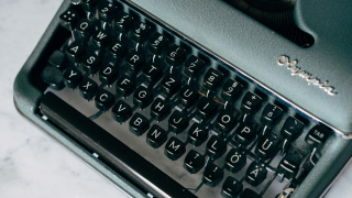 «Наш конек — нетривиальные ситуации» | <em> Интервью Владимира Таланова и Евгения Ращевского для приложения «Юридический бизнес» газеты «Коммерсантъ» </em>